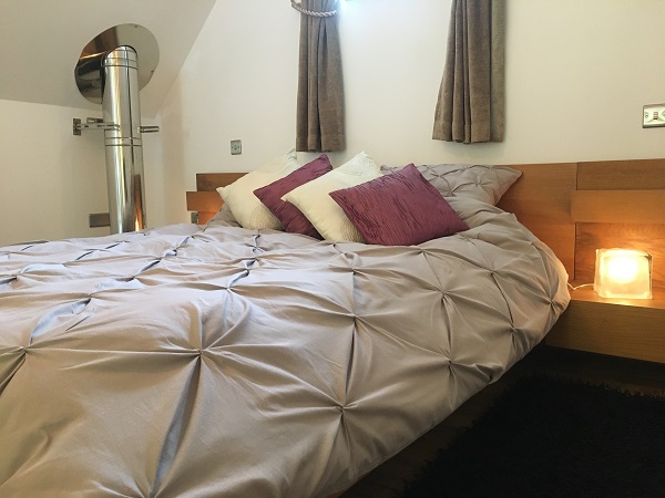 King sized bed